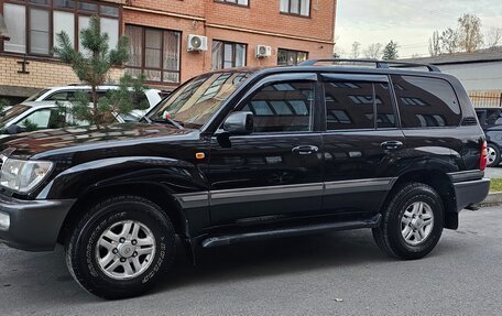 Toyota Land Cruiser 100 рестайлинг 2, 2000 год, 1 550 000 рублей, 3 фотография