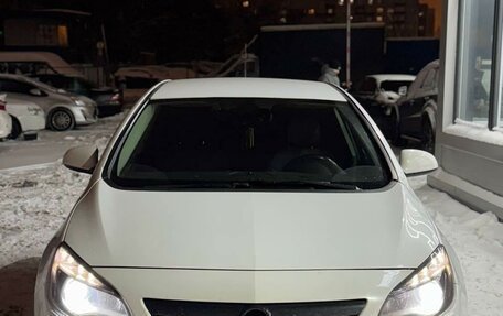 Opel Astra J, 2011 год, 535 000 рублей, 8 фотография