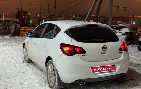 Opel Astra J, 2011 год, 535 000 рублей, 12 фотография