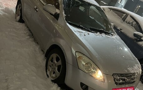 KIA cee'd I рестайлинг, 2008 год, 460 000 рублей, 2 фотография