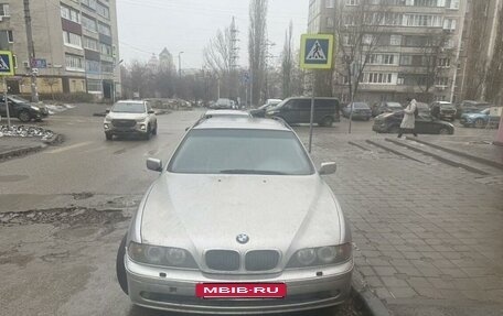 BMW 5 серия, 2001 год, 333 333 рублей, 3 фотография