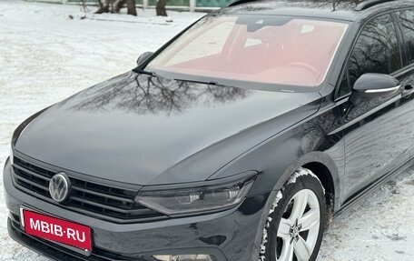 Volkswagen Passat B8 рестайлинг, 2019 год, 3 500 000 рублей, 14 фотография