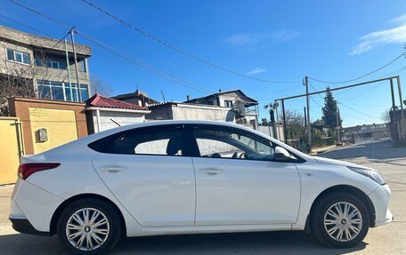 Hyundai Solaris II рестайлинг, 2020 год, 1 450 000 рублей, 2 фотография