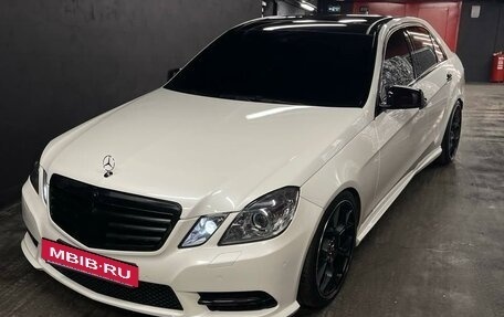 Mercedes-Benz E-Класс, 2012 год, 2 250 000 рублей, 8 фотография