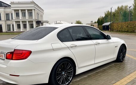 BMW 5 серия, 2012 год, 2 350 000 рублей, 4 фотография