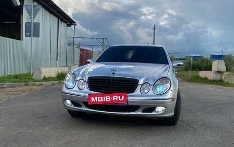 Mercedes-Benz E-Класс, 2002 год, 930 000 рублей, 3 фотография