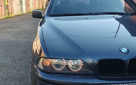 BMW 5 серия, 2002 год, 650 000 рублей, 10 фотография