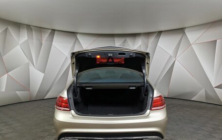 Mercedes-Benz E-Класс, 2013 год, 1 749 000 рублей, 19 фотография