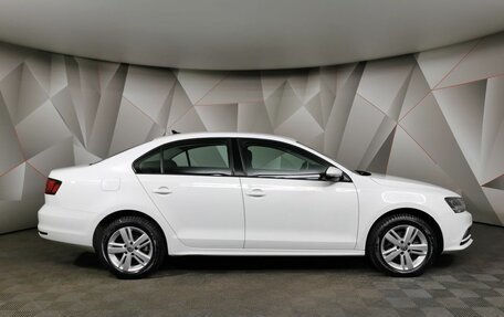 Volkswagen Jetta VI, 2017 год, 1 555 000 рублей, 6 фотография