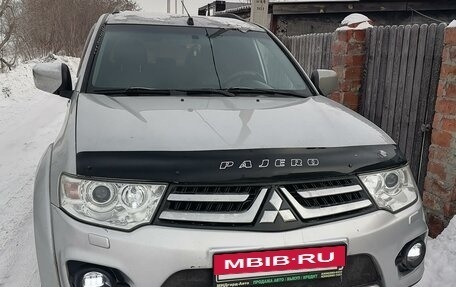 Mitsubishi Pajero Sport II рестайлинг, 2014 год, 2 200 000 рублей, 6 фотография