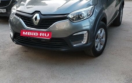 Renault Kaptur I рестайлинг, 2017 год, 1 300 000 рублей, 3 фотография