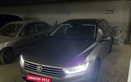 Volkswagen Passat B8 рестайлинг, 2016 год, 2 900 000 рублей, 6 фотография