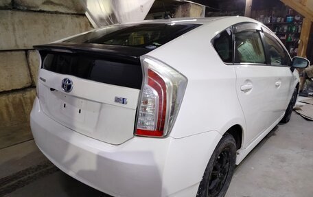 Toyota Prius, 2012 год, 1 300 000 рублей, 6 фотография