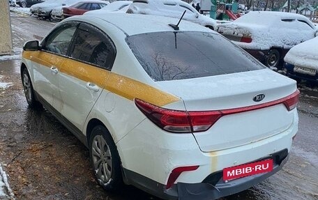 KIA Rio IV, 2019 год, 990 000 рублей, 4 фотография