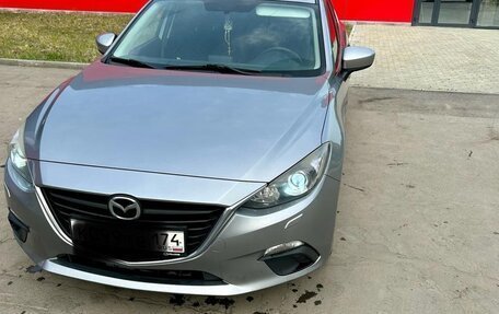 Mazda 3, 2014 год, 1 300 000 рублей, 2 фотография