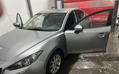 Mazda 3, 2014 год, 1 300 000 рублей, 14 фотография