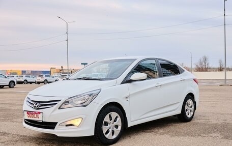 Hyundai Solaris II рестайлинг, 2016 год, 950 000 рублей, 1 фотография