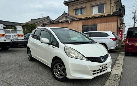 Honda Fit III, 2012 год, 735 000 рублей, 1 фотография