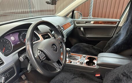 Volkswagen Touareg III, 2012 год, 3 000 000 рублей, 8 фотография