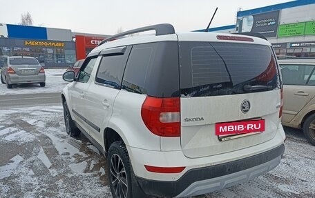 Skoda Yeti I рестайлинг, 2015 год, 1 690 000 рублей, 6 фотография