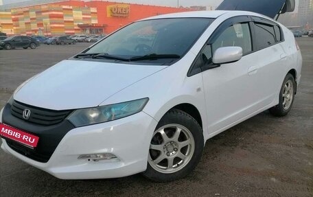 Honda Insight II рестайлинг, 2011 год, 910 000 рублей, 2 фотография