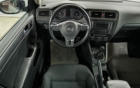 Volkswagen Jetta VI, 2014 год, 999 000 рублей, 9 фотография