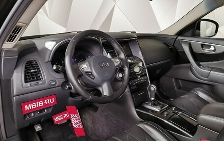 Infiniti QX70, 2017 год, 3 295 700 рублей, 14 фотография