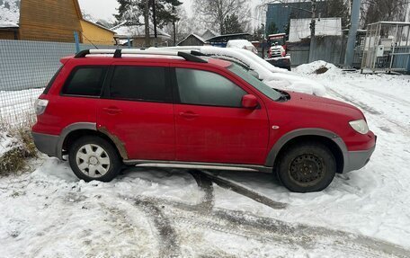 Mitsubishi Outlander III рестайлинг 3, 2004 год, 610 000 рублей, 2 фотография