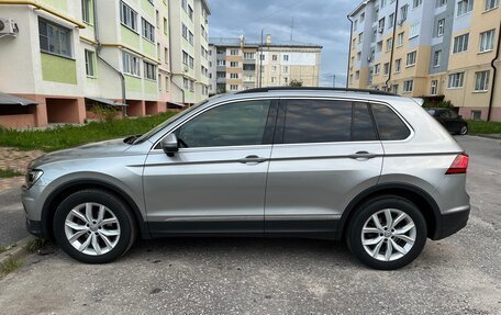 Volkswagen Tiguan II, 2018 год, 2 585 000 рублей, 8 фотография