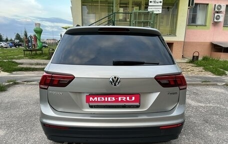 Volkswagen Tiguan II, 2018 год, 2 585 000 рублей, 5 фотография