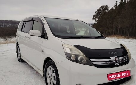 Toyota ISis I, 2013 год, 1 399 900 рублей, 11 фотография