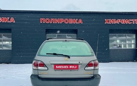 Lexus RX IV рестайлинг, 2002 год, 1 120 000 рублей, 5 фотография