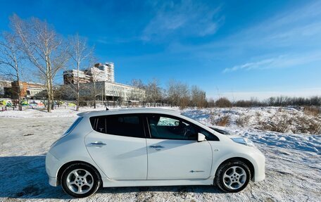 Nissan Leaf I, 2016 год, 950 000 рублей, 2 фотография