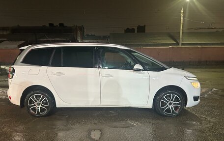 Citroen C4 Picasso II рестайлинг, 2015 год, 1 150 000 рублей, 7 фотография