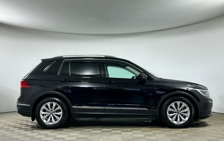 Volkswagen Tiguan II, 2020 год, 3 129 000 рублей, 4 фотография