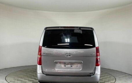 Hyundai Grand Starex Grand Starex I рестайлинг 2, 2014 год, 1 720 000 рублей, 6 фотография