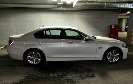 BMW 5 серия, 2013 год, 3 500 000 рублей, 3 фотография