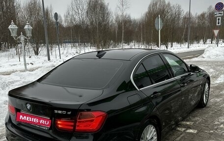 BMW 3 серия, 2012 год, 1 900 000 рублей, 3 фотография