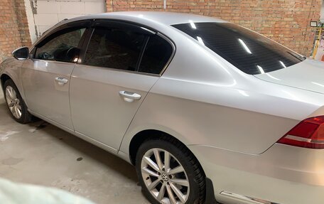 Volkswagen Passat B7, 2012 год, 980 000 рублей, 3 фотография