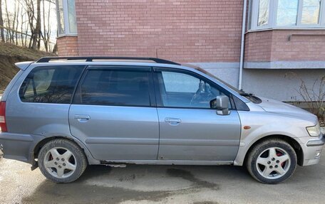 Mitsubishi Space Wagon III, 2003 год, 370 000 рублей, 3 фотография