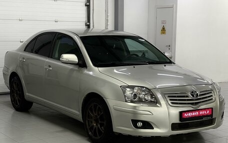 Toyota Avensis III рестайлинг, 2006 год, 749 000 рублей, 1 фотография