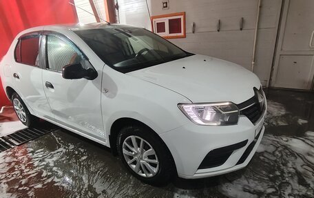 Renault Logan II, 2019 год, 875 000 рублей, 9 фотография