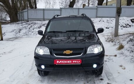 Chevrolet Niva I рестайлинг, 2014 год, 800 000 рублей, 6 фотография