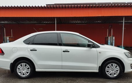 Volkswagen Polo VI (EU Market), 2015 год, 1 020 000 рублей, 3 фотография