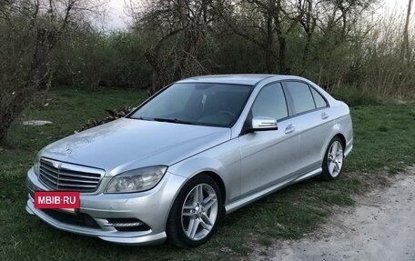 Mercedes-Benz C-Класс, 2011 год, 1 660 000 рублей, 10 фотография