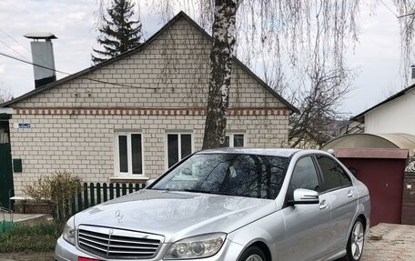 Mercedes-Benz C-Класс, 2011 год, 1 660 000 рублей, 14 фотография