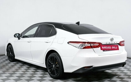 Toyota Camry, 2019 год, 2 150 000 рублей, 7 фотография