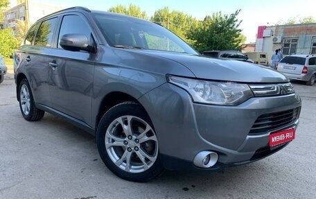 Mitsubishi Outlander III рестайлинг 3, 2012 год, 1 950 000 рублей, 1 фотография