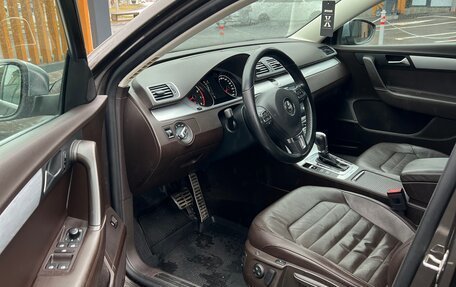 Volkswagen Passat B7, 2013 год, 1 700 000 рублей, 2 фотография