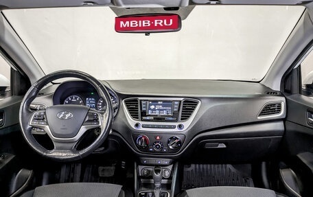 Hyundai Solaris II рестайлинг, 2018 год, 1 330 000 рублей, 14 фотография